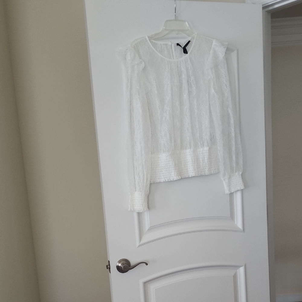 Elegant White Lace Top